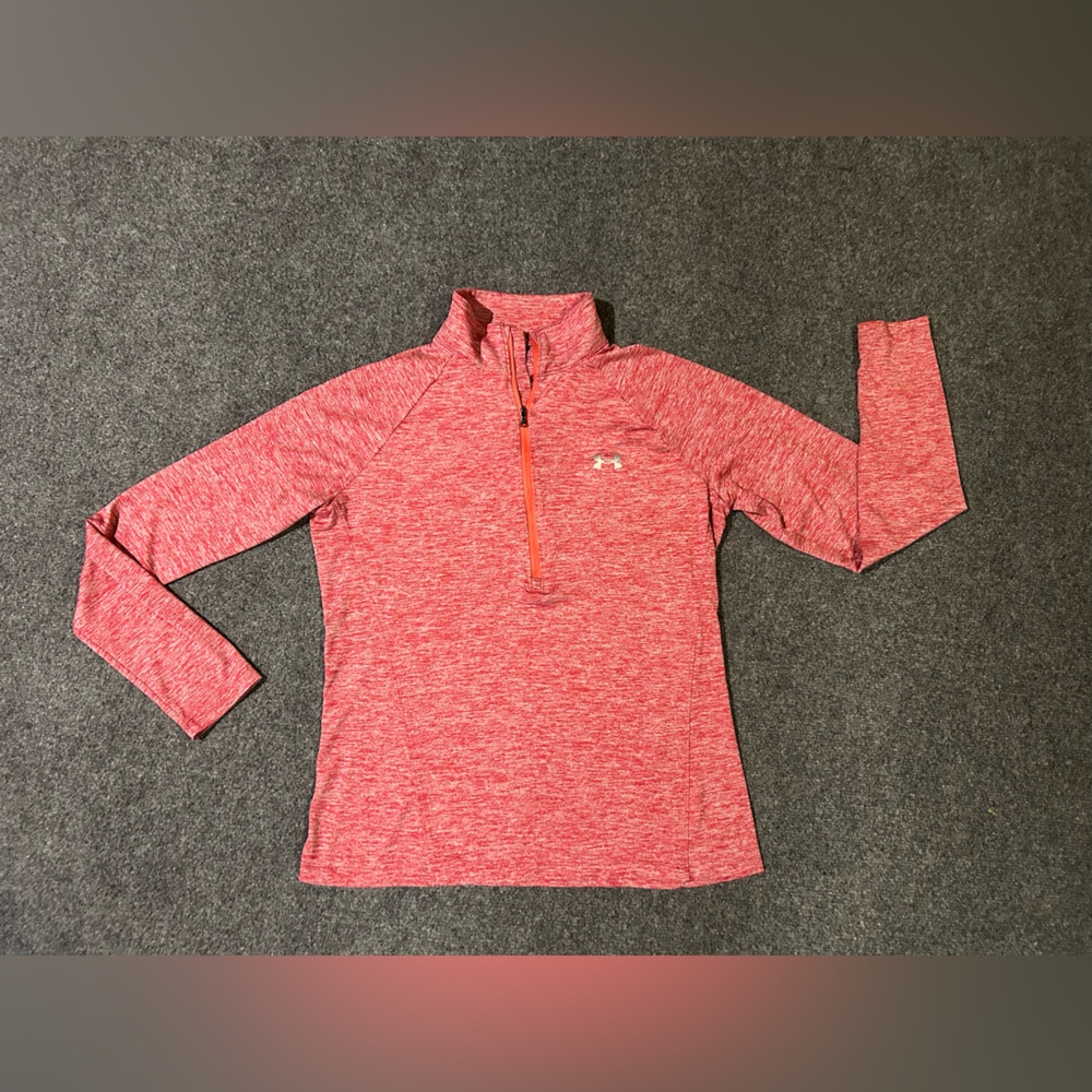 Under Armour Heathered Red 1/2 zip Twist  Pullover size Large